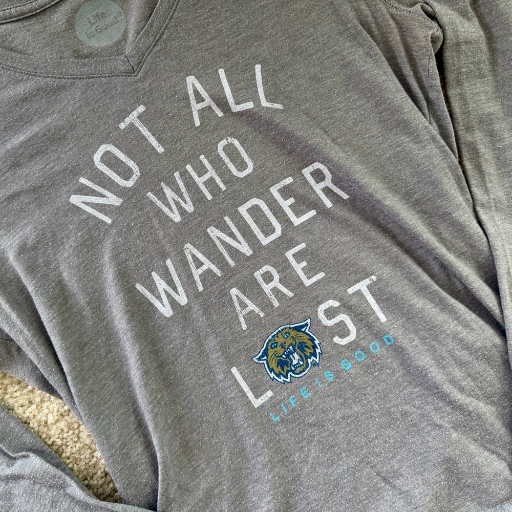 • life is good tee •